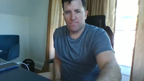 BiggestBallsOnChatr online show from 11.04.25