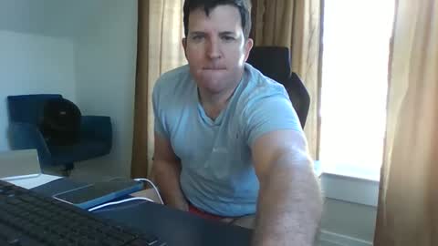 BiggestBallsOnChatr online show from 11.28.25