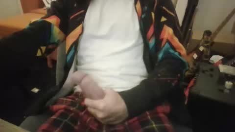 Snapshot of bigguy8686 chatting on 12.02.25 bigguy8686 online show from 12.02.25