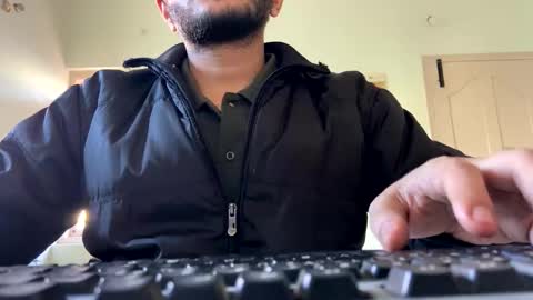 bighandsomesatisfy online show from 01.04.25