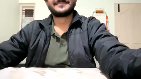 bighandsomesatisfy online show from 01.06.25