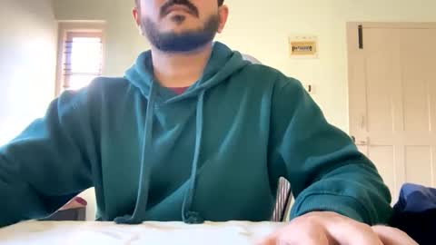 bighandsomesatisfy online show from 01.25.25