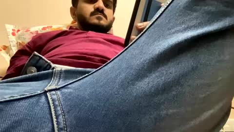 bighandsomesatisfy online show from 02.03.25