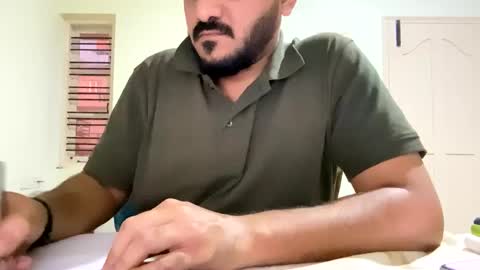 bighandsomesatisfy online show from 02.06.25