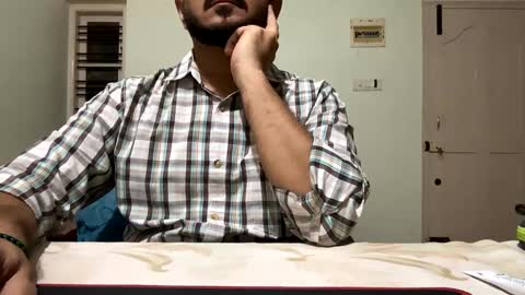 bighandsomesatisfy online show from 02.06.25