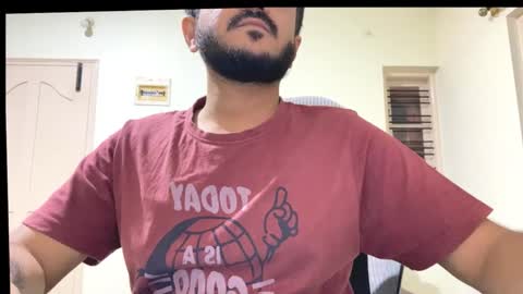 bighandsomesatisfy online show from 09.28.25