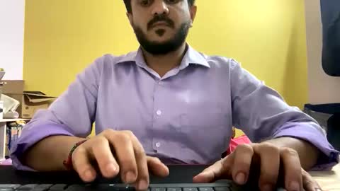 bighandsomesatisfy online show from 02.19.26