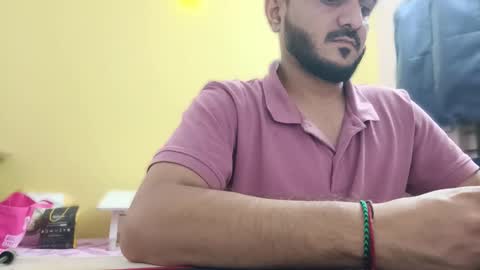 bighandsomesatisfy online show from 03.12.26