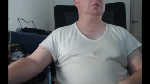 Snapshot of bighorn1981 chatting on 09.27.25 bighorn1981 online show from 09.27.25