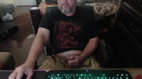 bighugmugg online show from 11.22.25