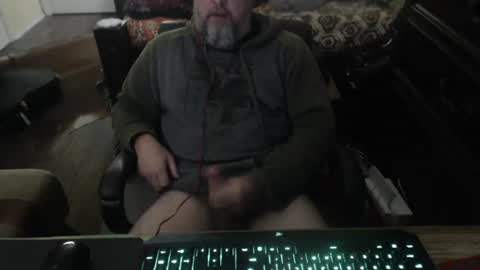 Snapshot of bighugmugg chatting on 03.01.26 bighugmugg online show from 03.01.26
