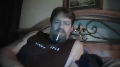 Snapshot of bigload1972 chatting on 12.19.24 bigload1972 online show from 12.19.24