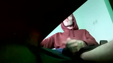 Snapshot of biglummel15 chatting on 02.15.25 biglummel15 online show from 02.15.25