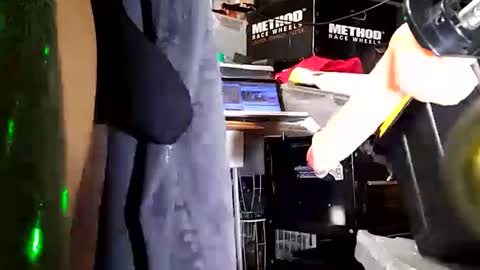 bigmanaround9 online show from 02.09.25