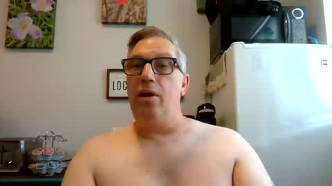 bignhard_69_ online show from 07.10.26