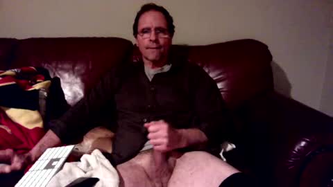 Snapshot of bignjakd6 chatting on 12.26.24 CumCMe online show from 12.26.24