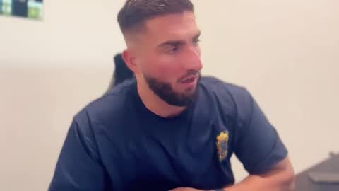 Gogo online show from 09.10.25