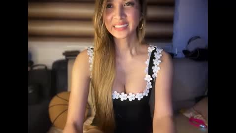 Snapshot of bigsurprise4u chatting on 02.11.26 Yna online show from 02.11.26