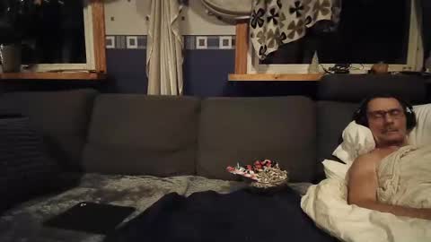 bigswe1 online show from 01.01.25