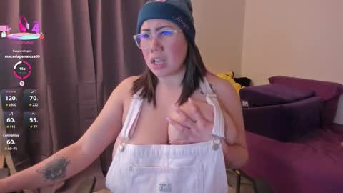 Snapshot of bigt3ti chatting on 02.11.26 Nubia online show from 02.11.26