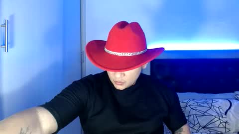 Snapshot of bigthick_blackcock chatting on 05.16.26 MANUEL online show from 05.16.26