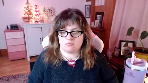 Snapshot of bigtiddygoddess chatting on 12.19.24 Morgan Lafeuille online show from 12.19.24