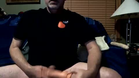 biguylovessuckingcock online show from 01.21.25