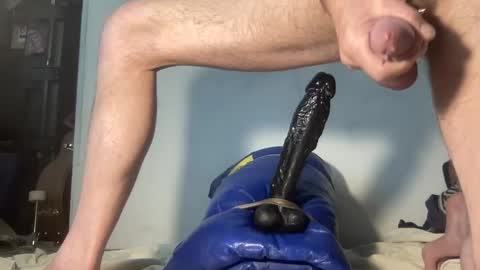 Snapshot of biguywithtoys chatting on 03.04.25 biguywithtoys online show from 03.04.25