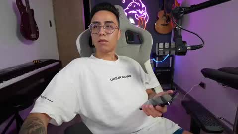 bigxboy96 online show from 02.18.25