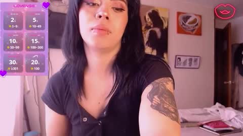 biigbooty_ online show from 10.28.25