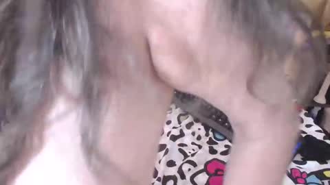 Snapshot of biky_hot chatting on 02.12.25 Biky Hot online show from 02.12.25