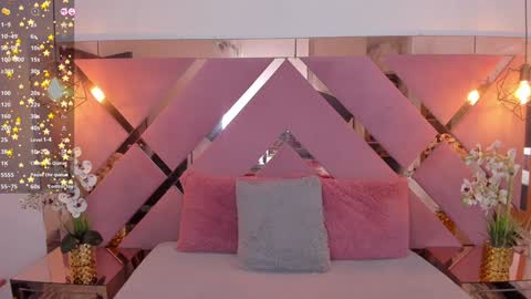 Snapshot of bilie_rouse1 chatting on 01.14.25 Bilie online show from 01.14.25