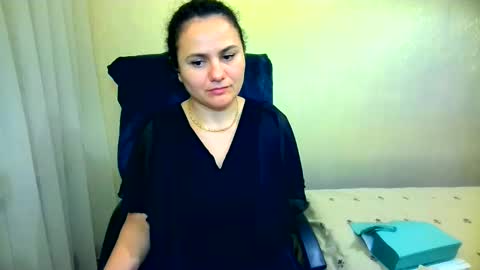 Snapshot of bililay chatting on 04.24.26 DOM NIKA online show from 04.24.26