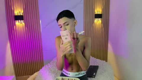 Sam online show from 12.20.25