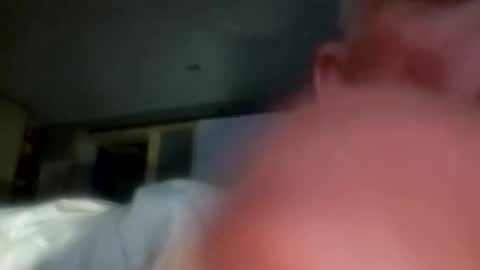 Snapshot of billybottomboi6669 chatting on 04.05.26 billybottomboi6669 online show from 04.05.26