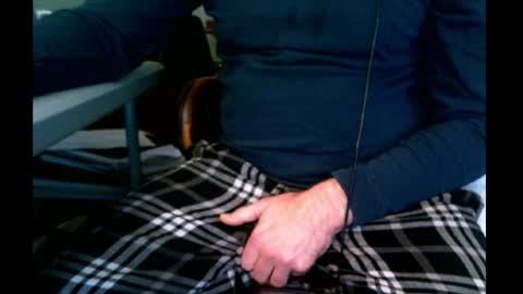 bimale4hotphuk online show from 12.27.24