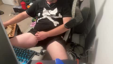 Snapshot of bisexqldniteowl chatting on 07.19.26 bisexqldniteowl online show from 07.19.26