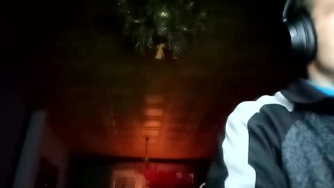 Snapshot of bishopalone2021 chatting on 12.08.24 Zdenek online show from 12.08.24