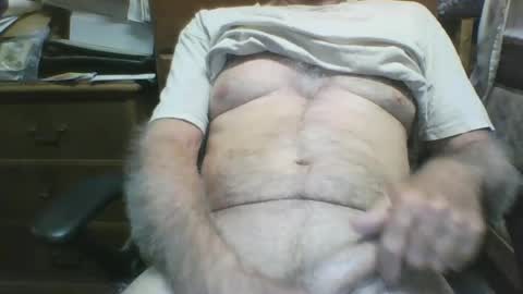 Snapshot of bisoutherner chatting on 06.25.26 bisoutherner online show from 06.25.26