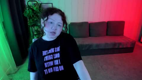 Snapshot of bitchofsun chatting on 01.27.25 Nana online show from 01.27.25