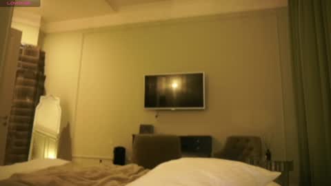 Ann Braslowsky online show from 01.10.25