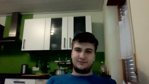 Snapshot of bjguyhugecock chatting on 01.11.25 bjguyhugecock online show from 01.11.25