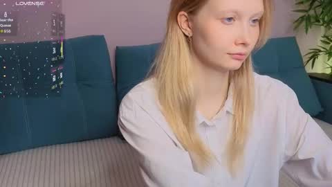 Julia online show from 10.27.25