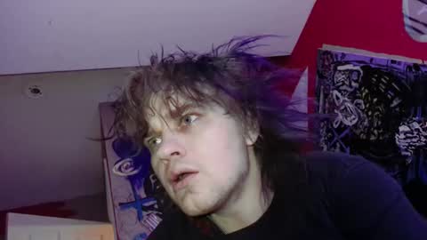 Snapshot of bjornlovesza chatting on 01.04.25 B Misty online show from 01.04.25