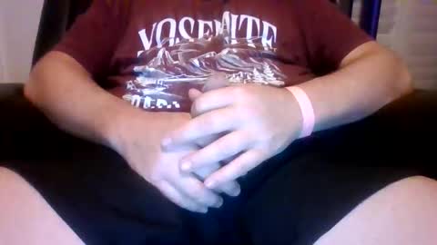 Snapshot of bjthedj chatting on 10.17.25 bjthedj online show from 10.17.25