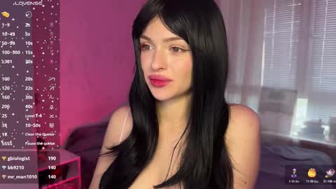 Snapshot of bl4ck_velvet chatting on 10.24.25 Kitty online show from 10.24.25