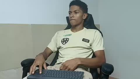 black__twink online show from 03.17.26