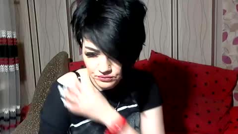 Snapshot of black_hot_01 chatting on 01.28.25 black_hot_01 online show from 01.28.25