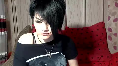 Snapshot of black_hot_01 chatting on 01.29.25 black_hot_01 online show from 01.29.25