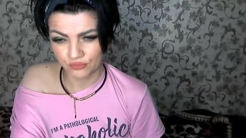 Snapshot of black_hot_01 chatting on 11.22.25 black_hot_01 online show from 11.22.25